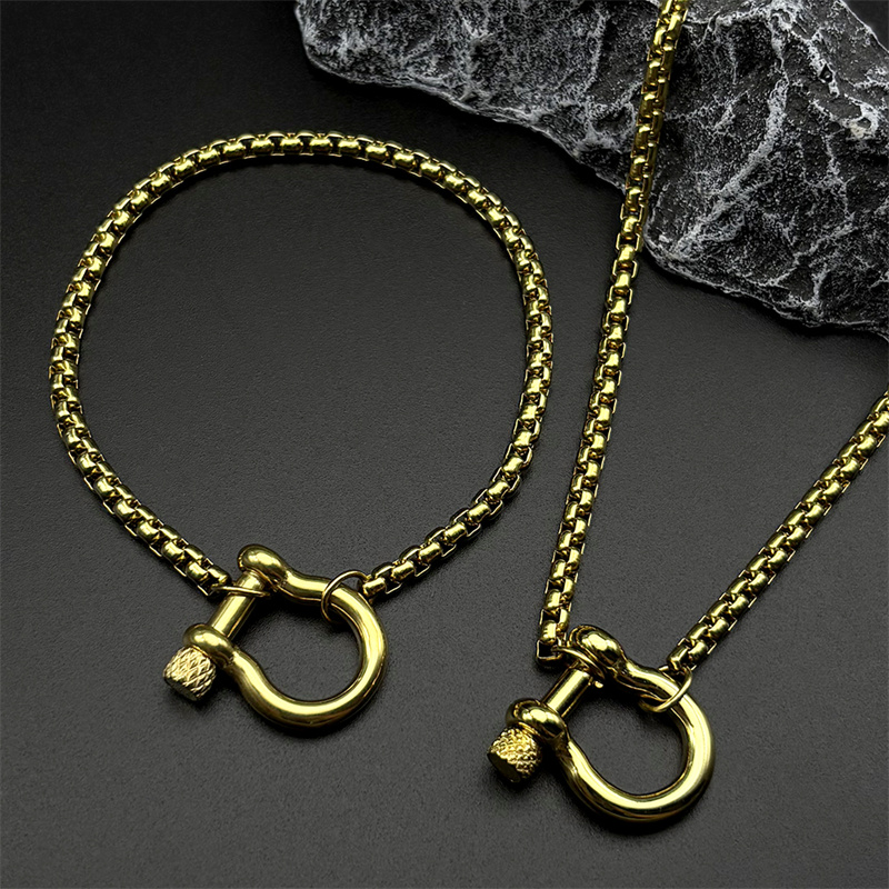 Hollow Geometric Horseshoe Buc - Horseshoe Game Set incelemesi ve fiyatı